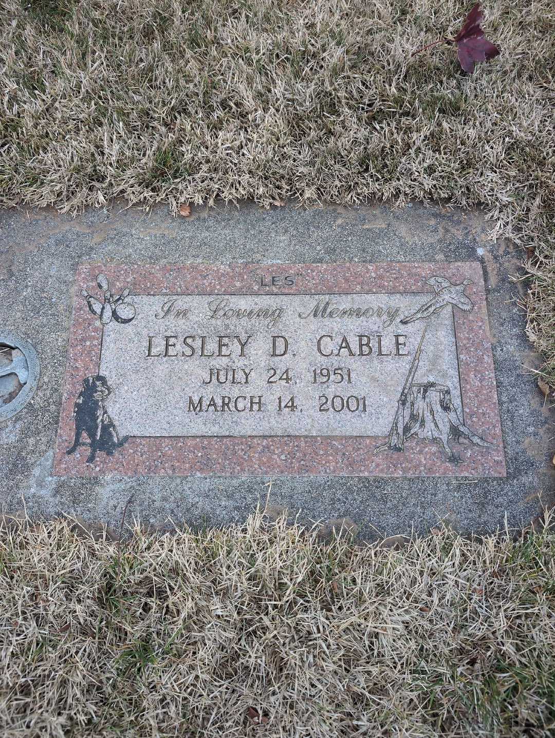 Lesley D. Cable's grave. Photo 3