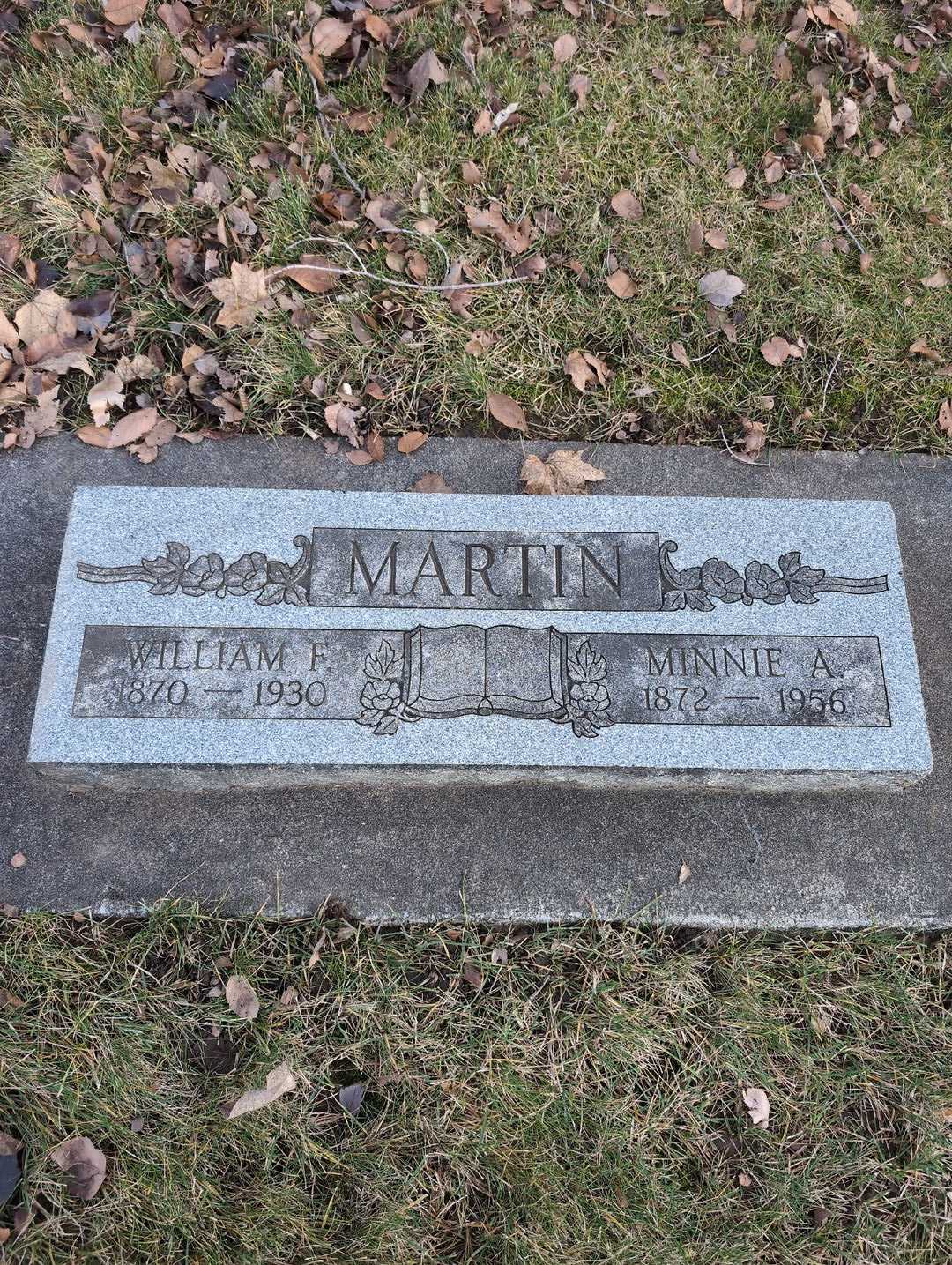 Nellie Martin Ochs's grave. Photo 1