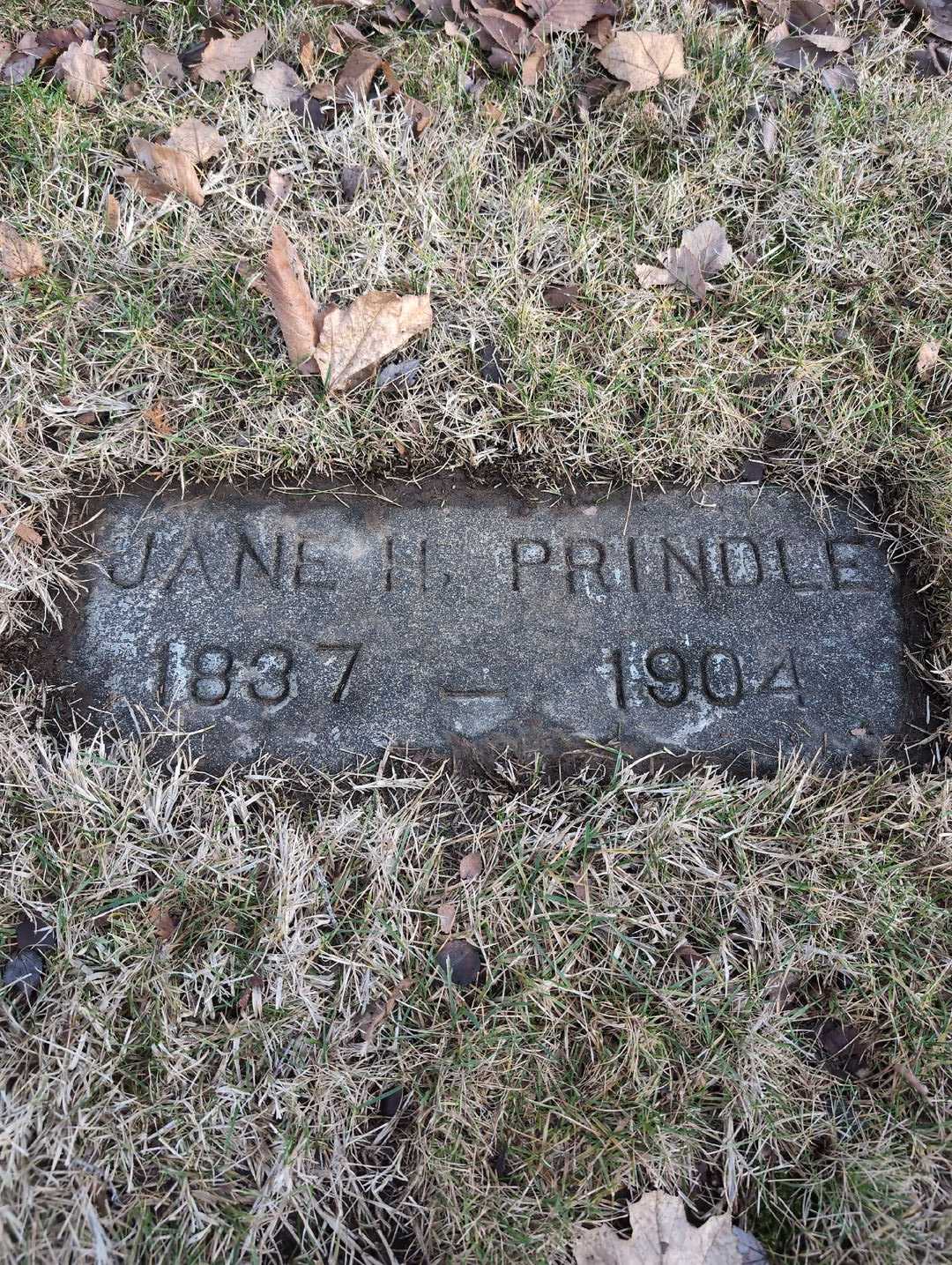 Jane H. Prindle's grave. Photo 3
