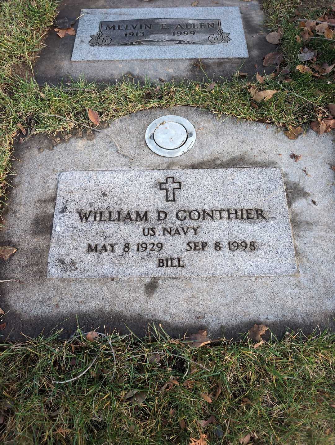 William Dean "Bill" Gonthier's grave. Photo 3