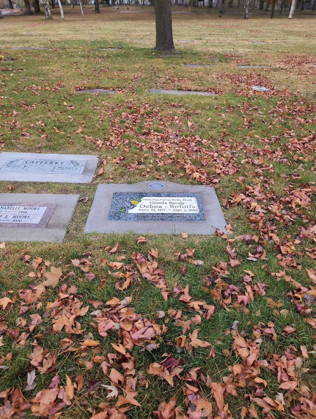 Glenda Sucely Ochoa-Sofoifa's grave. Photo 2