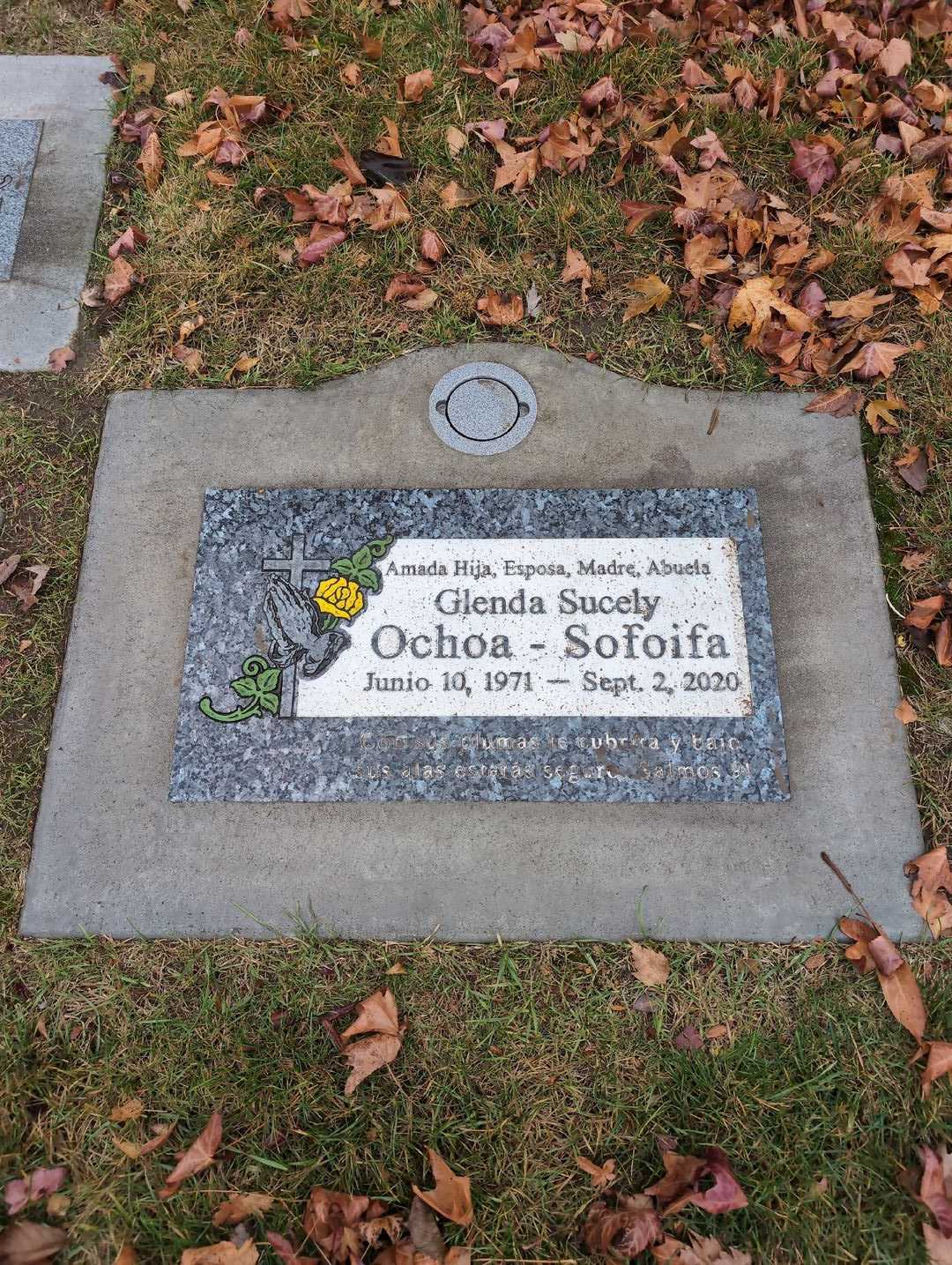 Glenda Sucely Ochoa-Sofoifa's grave. Photo 3