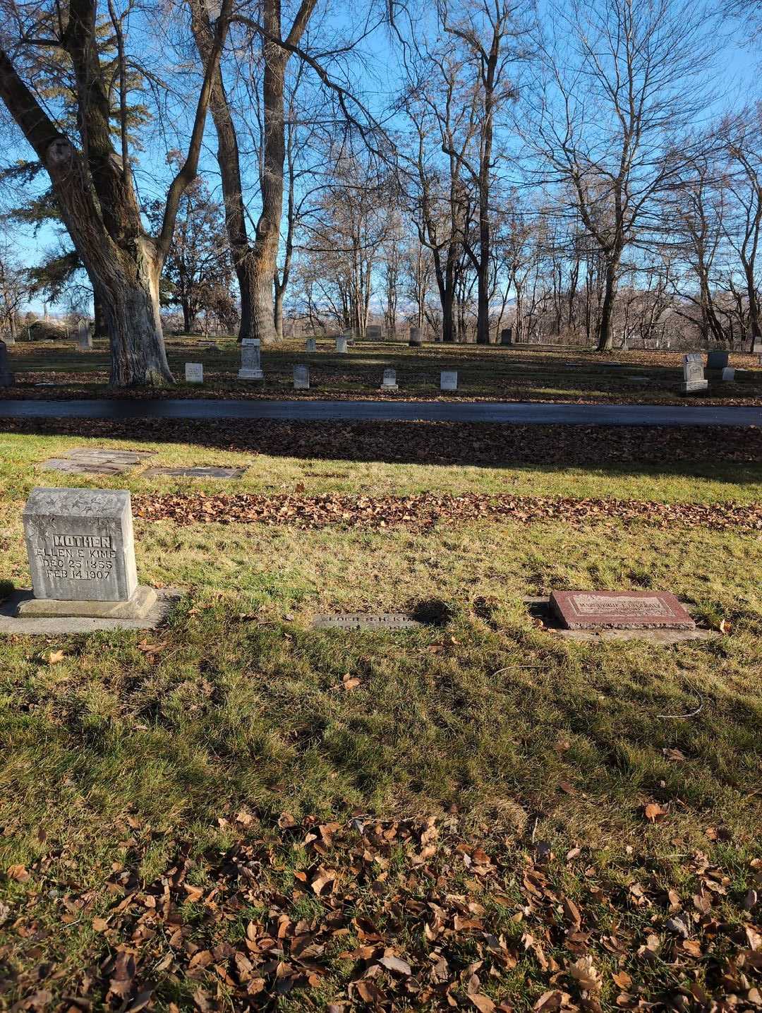 Elder S. H. Kime's grave. Photo 2