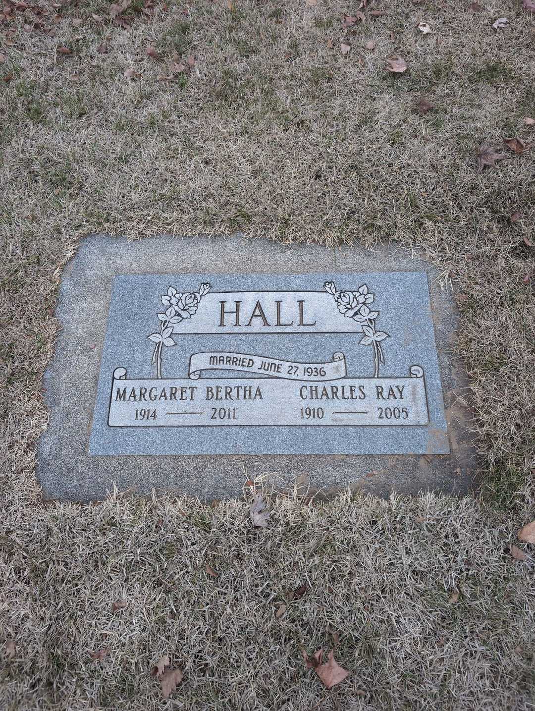 Charles Ray Hall's grave. Photo 3