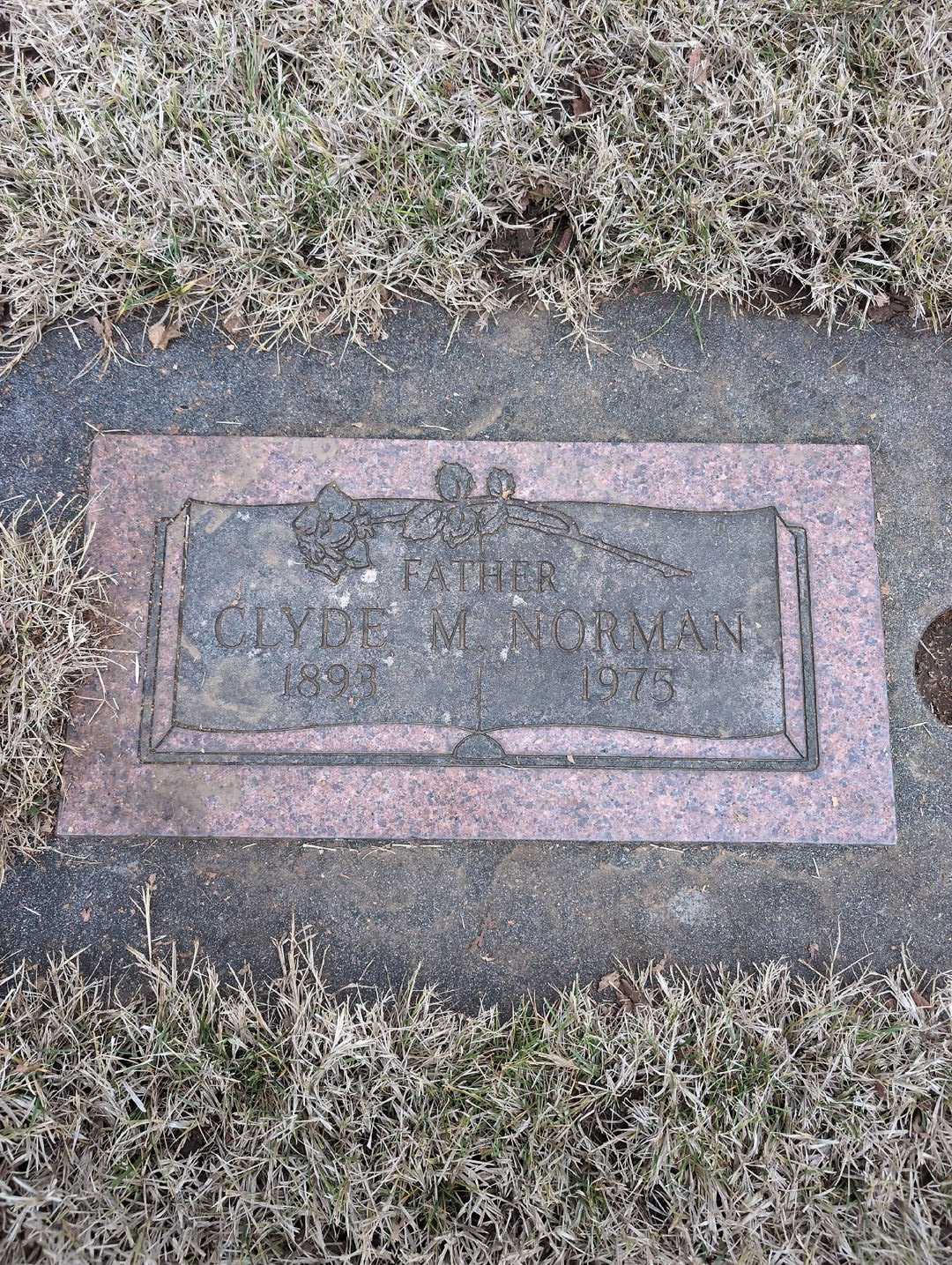 Clyde M. Norman's grave. Photo 3