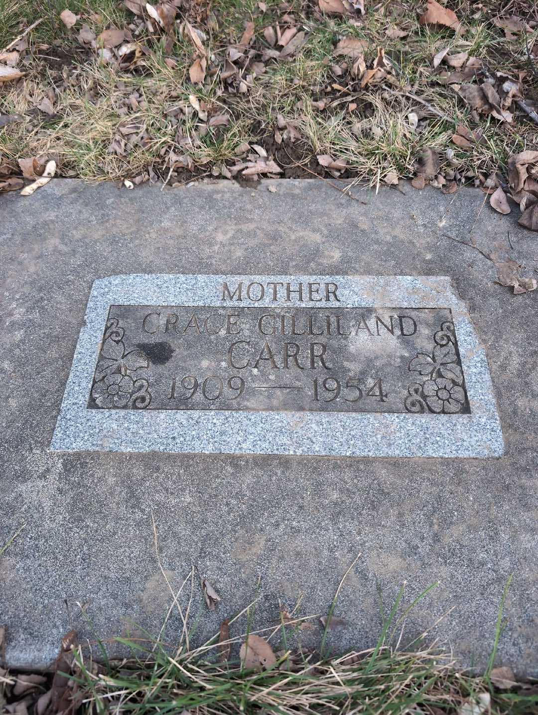 Grace R. Gilliland Carr's grave. Photo 3