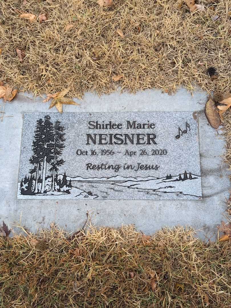 Shirlee Marie Neisner's grave. Photo 3