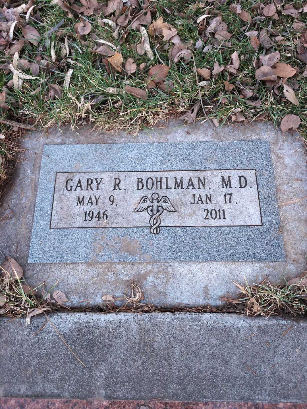 Gary R. Bohlman M. D.'s grave. Photo 5