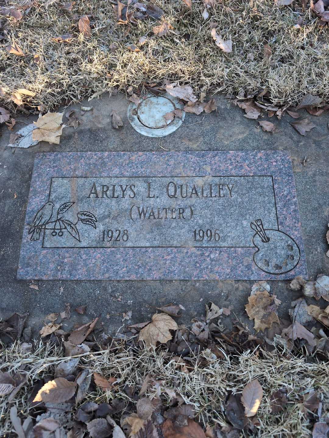 Virginia A. Mabley's grave. Photo 1