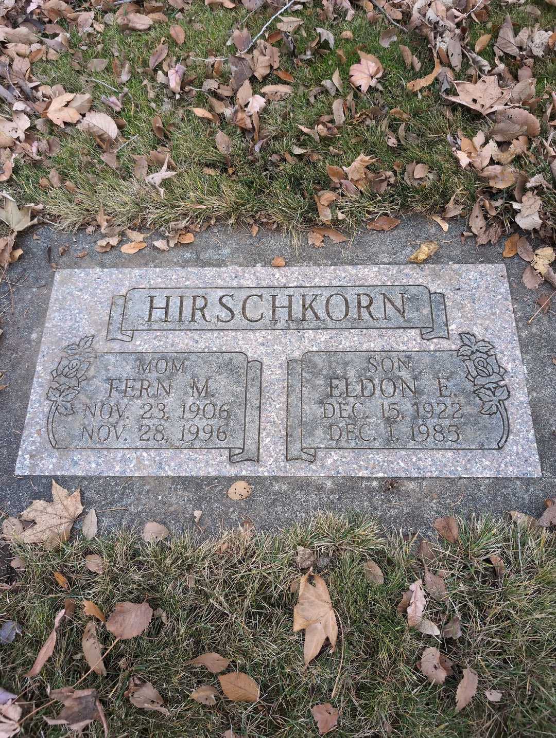 Eldon E. Hirsckhorn's grave. Photo 3