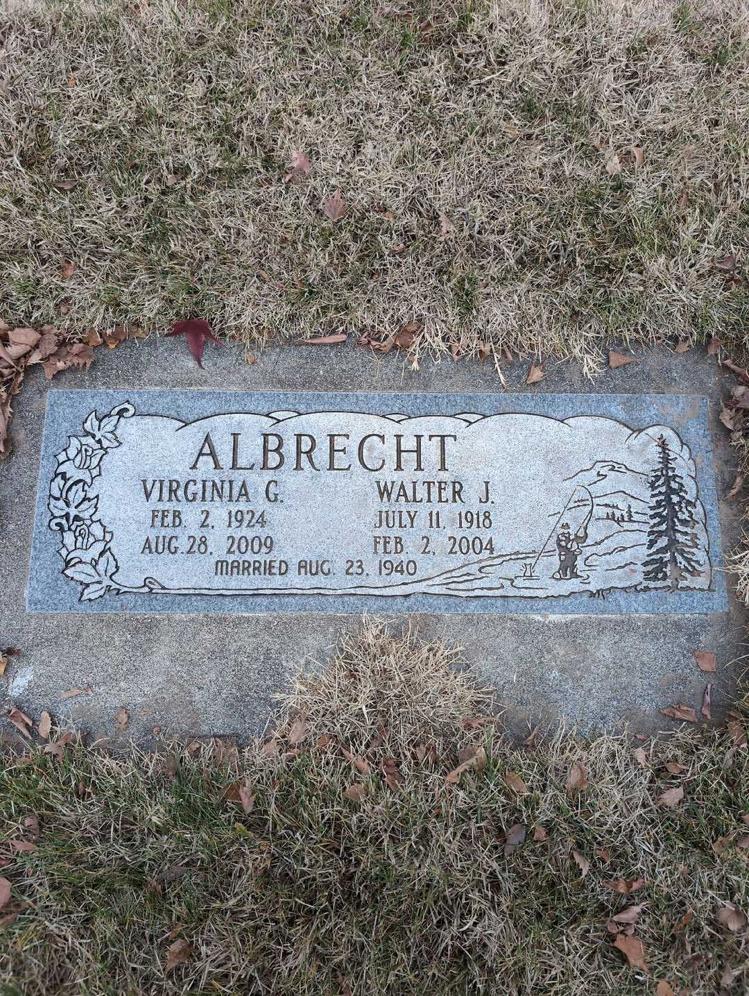 Walter J. Albrecht's grave. Photo 5