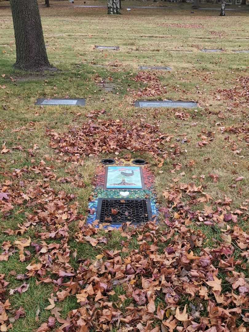 Madison Jewell Baird's grave. Photo 2