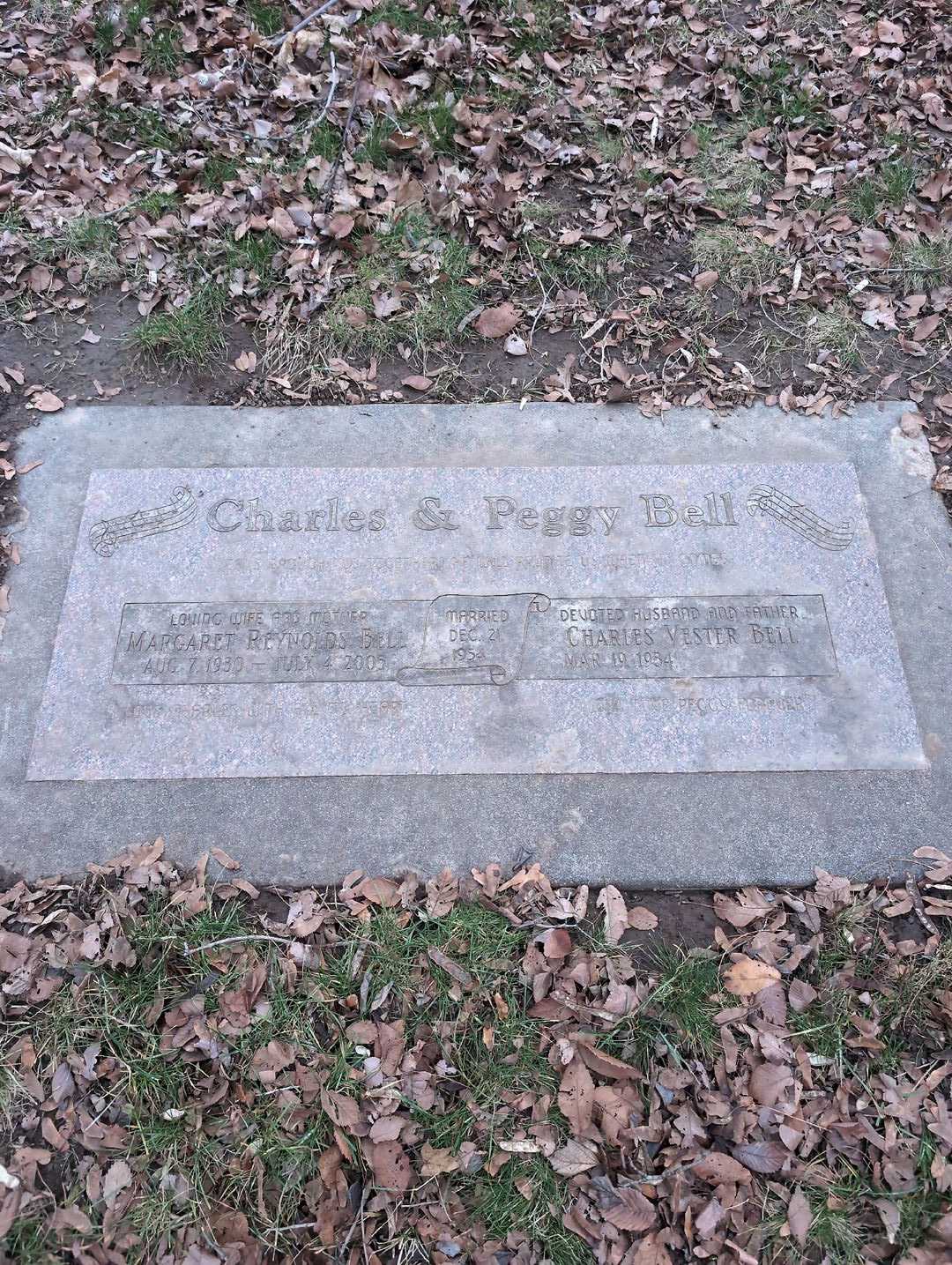 Lela Ruth Sanborn's grave. Photo 1