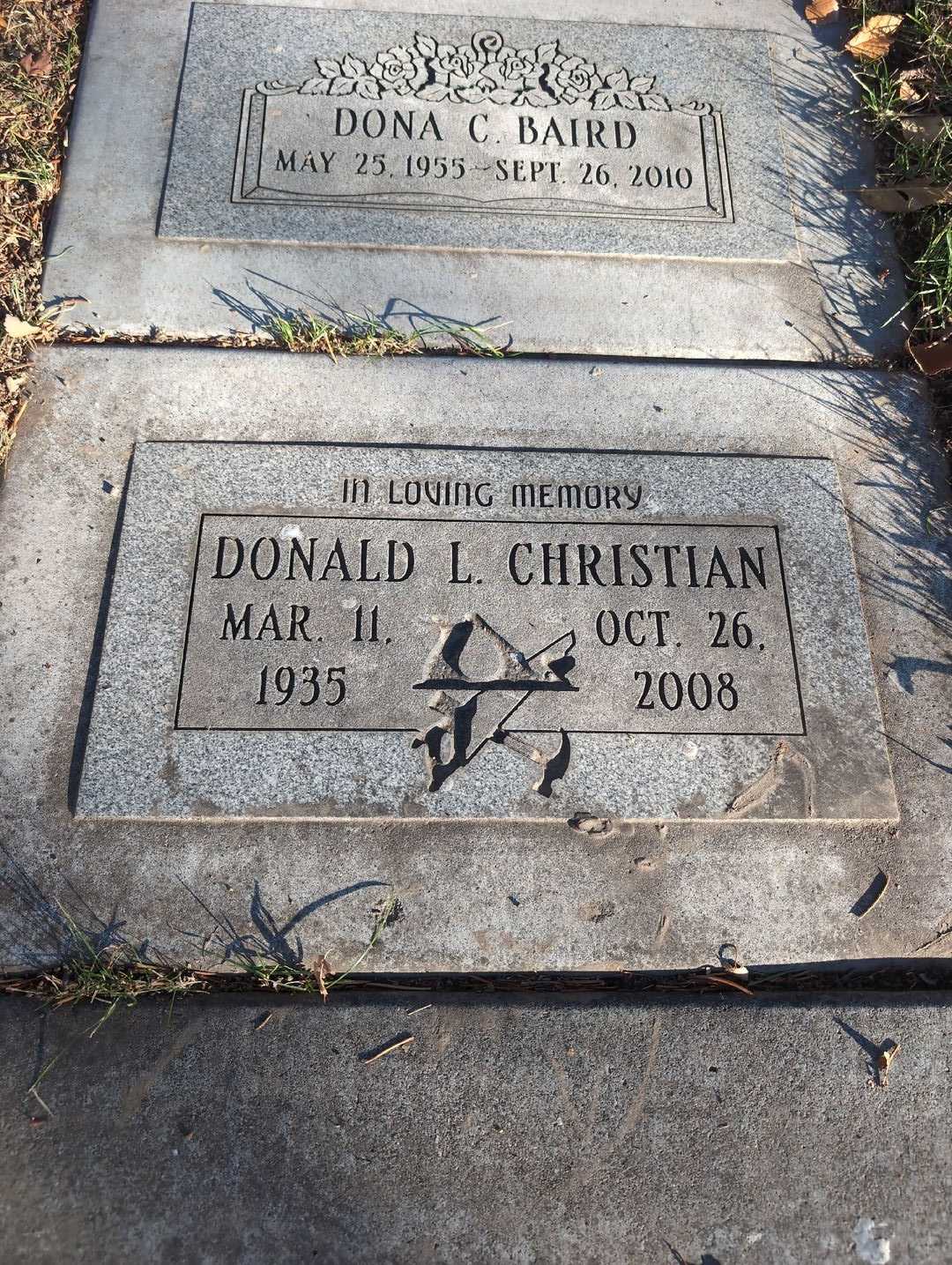 Dona C. Baird's grave. Photo 5