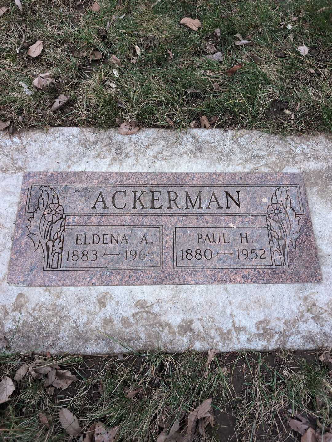 Paul H. Ackerman's grave. Photo 3