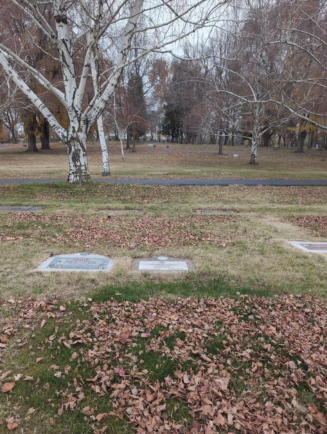 Jennie R. Gregg's grave. Photo 2