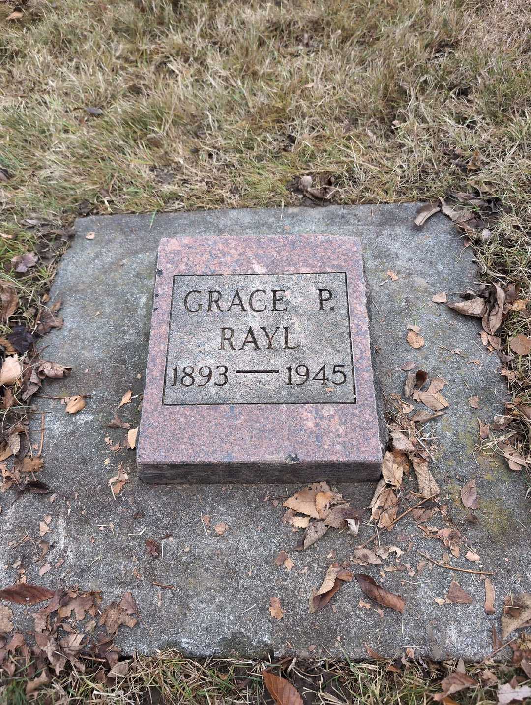 Margaret A. Vantress Alderson's grave. Photo 1