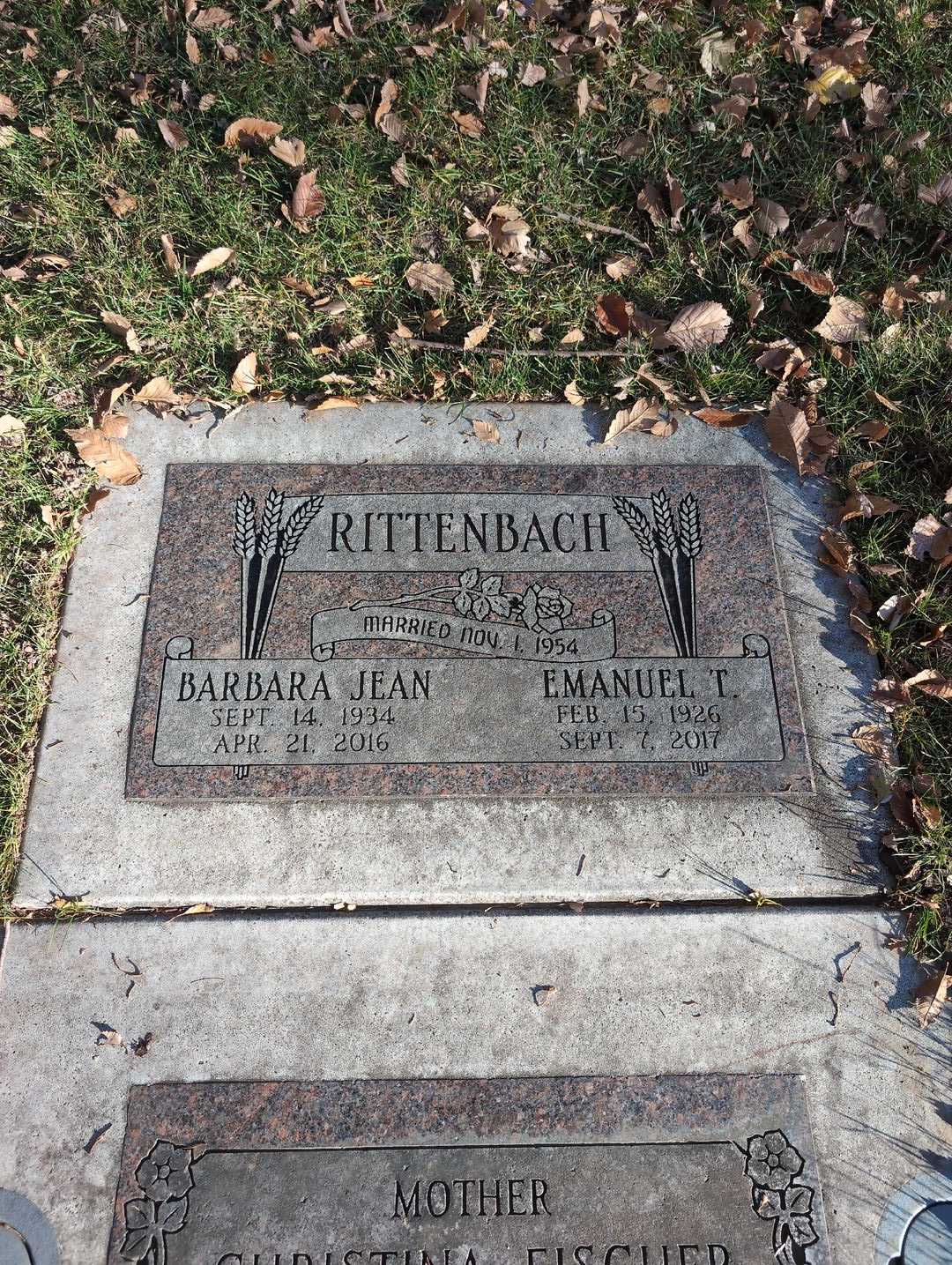 Emanuel T. Rittenbach's grave. Photo 4