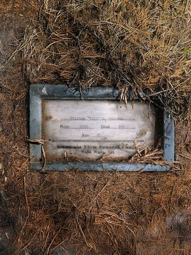 William G. "Bill" Eastman's grave. Photo 3