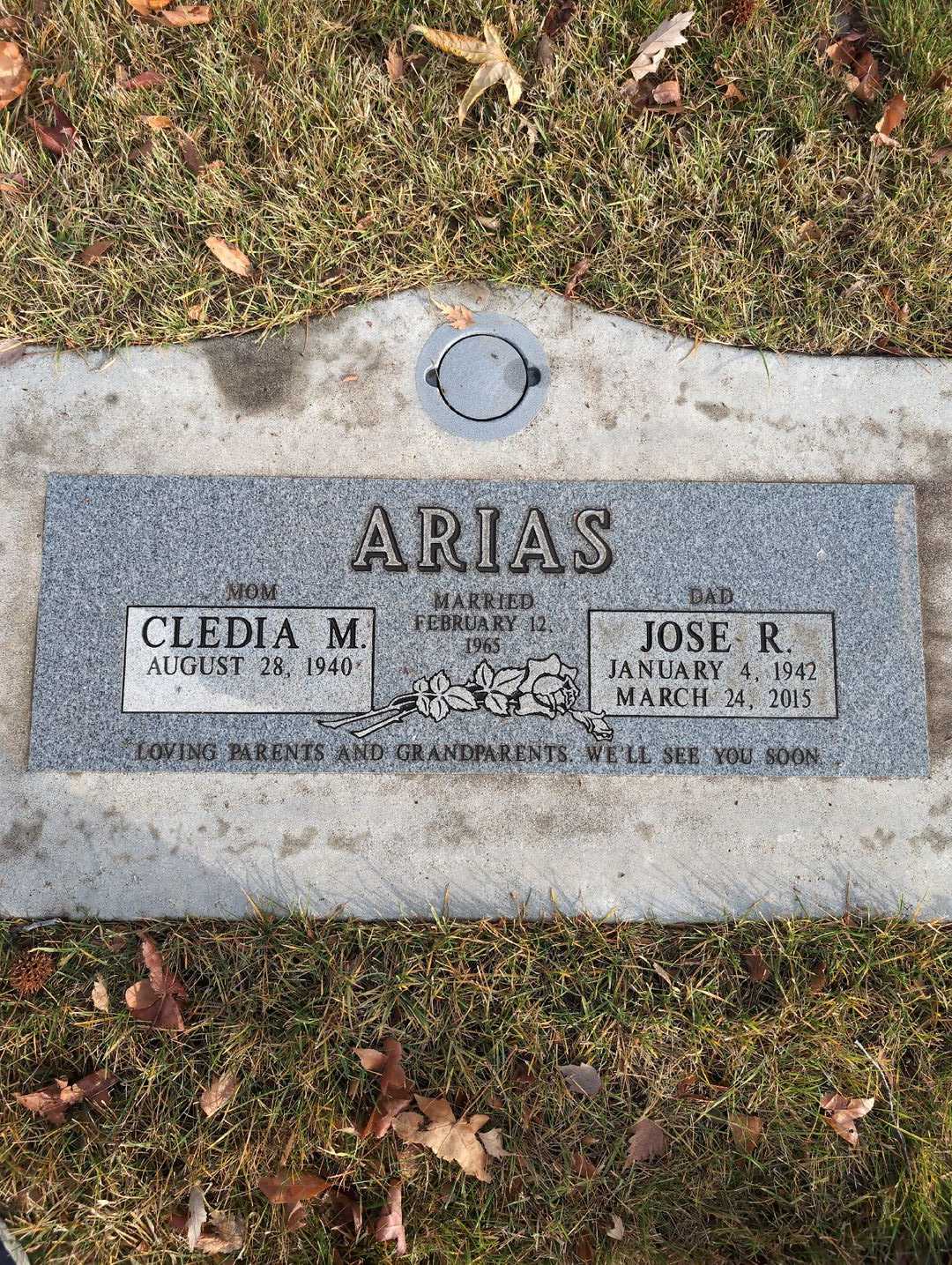 Jose R. Arias's grave. Photo 3