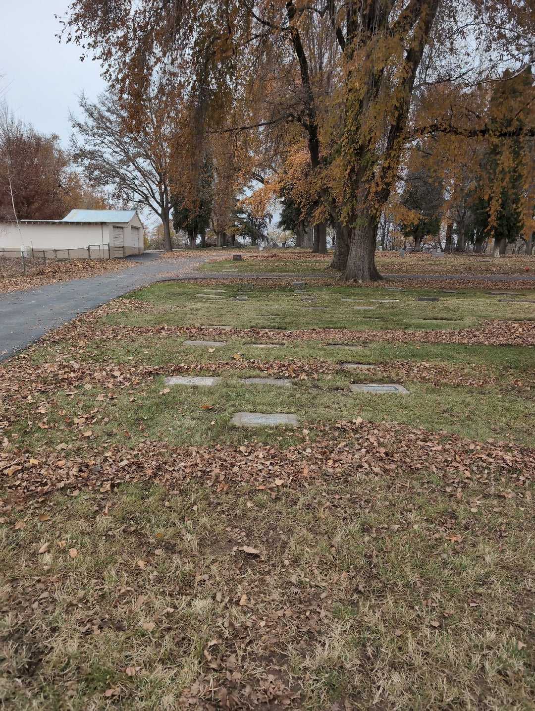 Jacob Carlin Rau's grave. Photo 2
