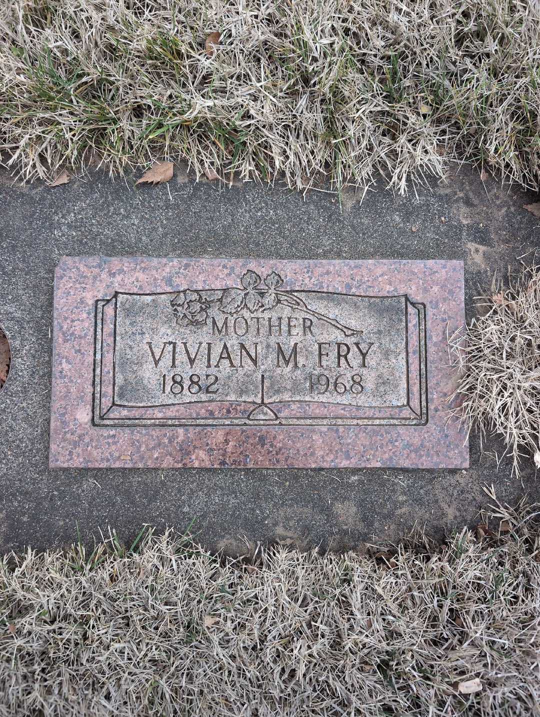 Vivian M. Fry's grave. Photo 3