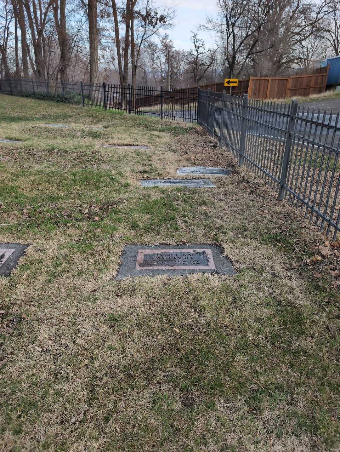 Jacque Kay Wallander's grave. Photo 2
