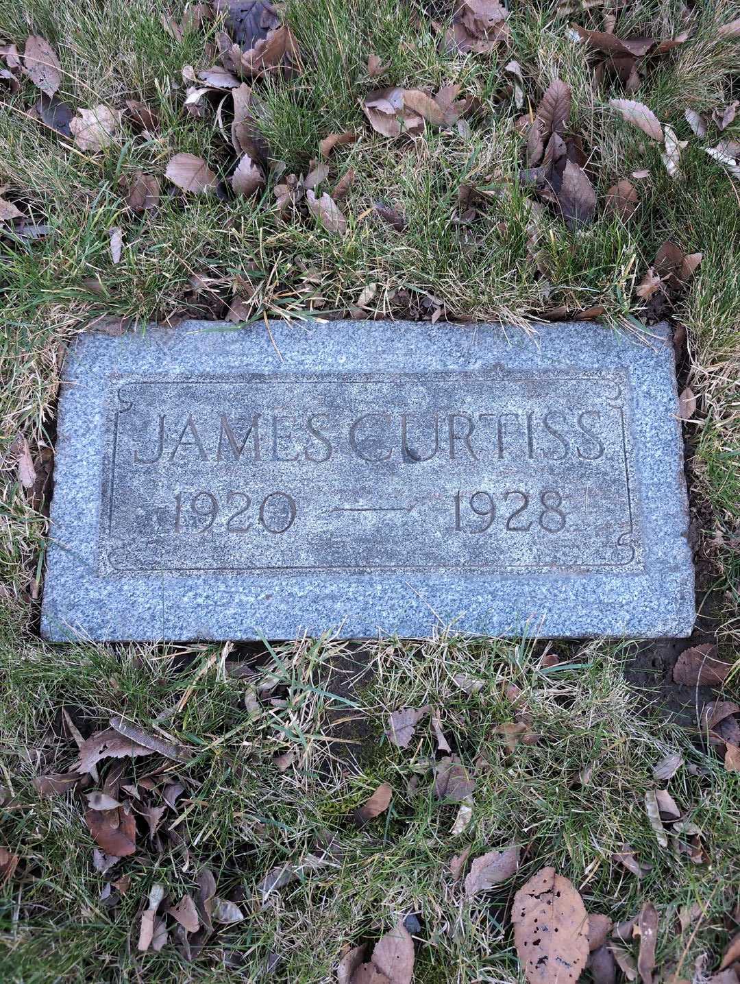 James Curtis Flower's grave. Photo 3