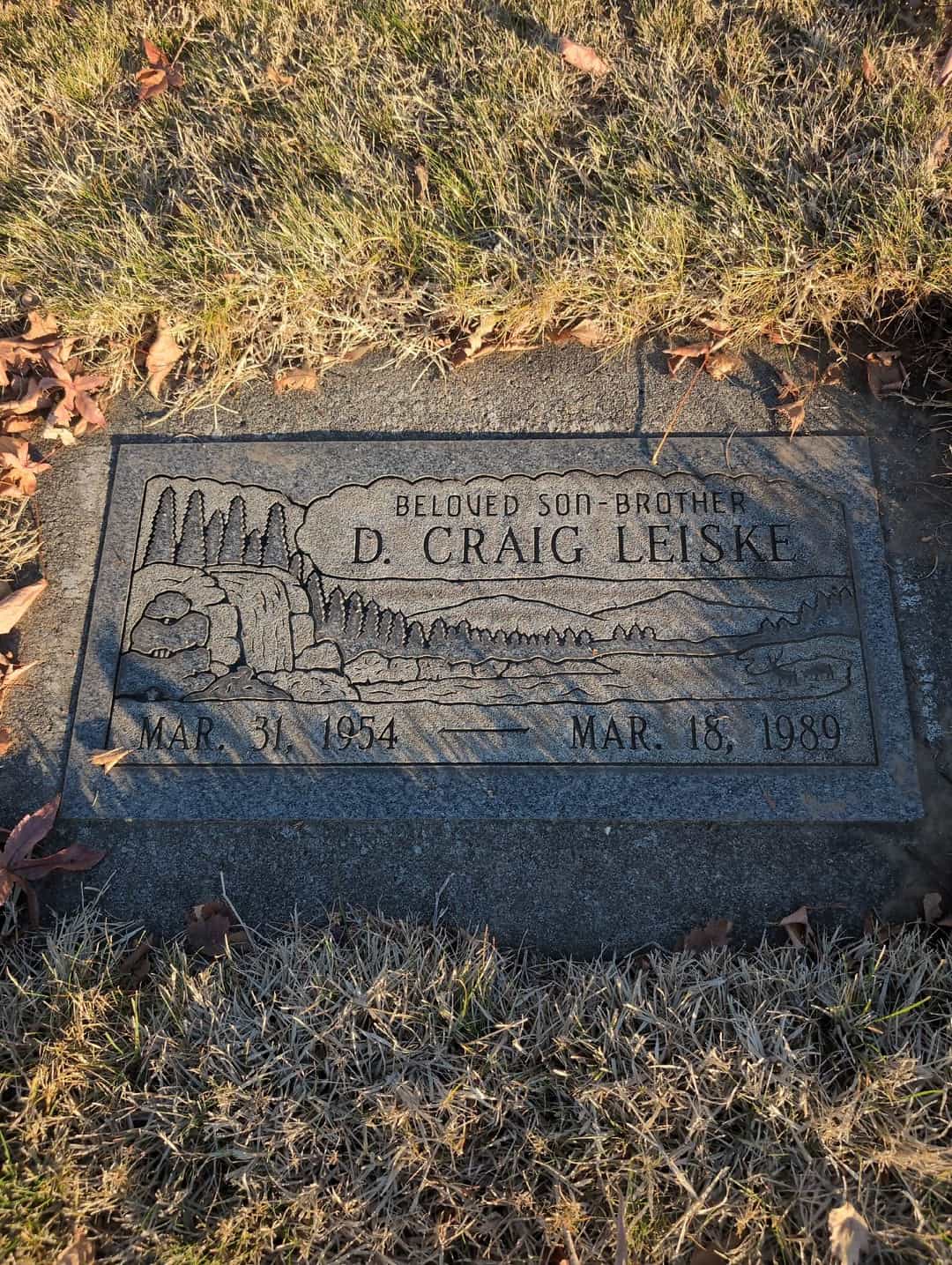D. Craig Leiske's grave. Photo 3