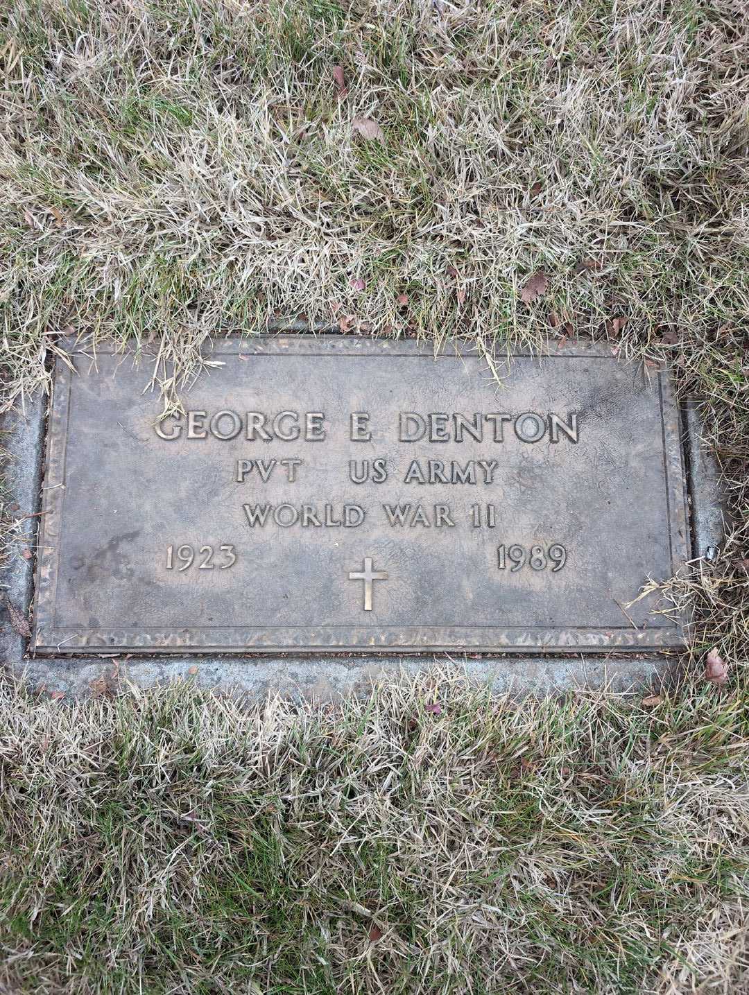George E. Denton's grave. Photo 3