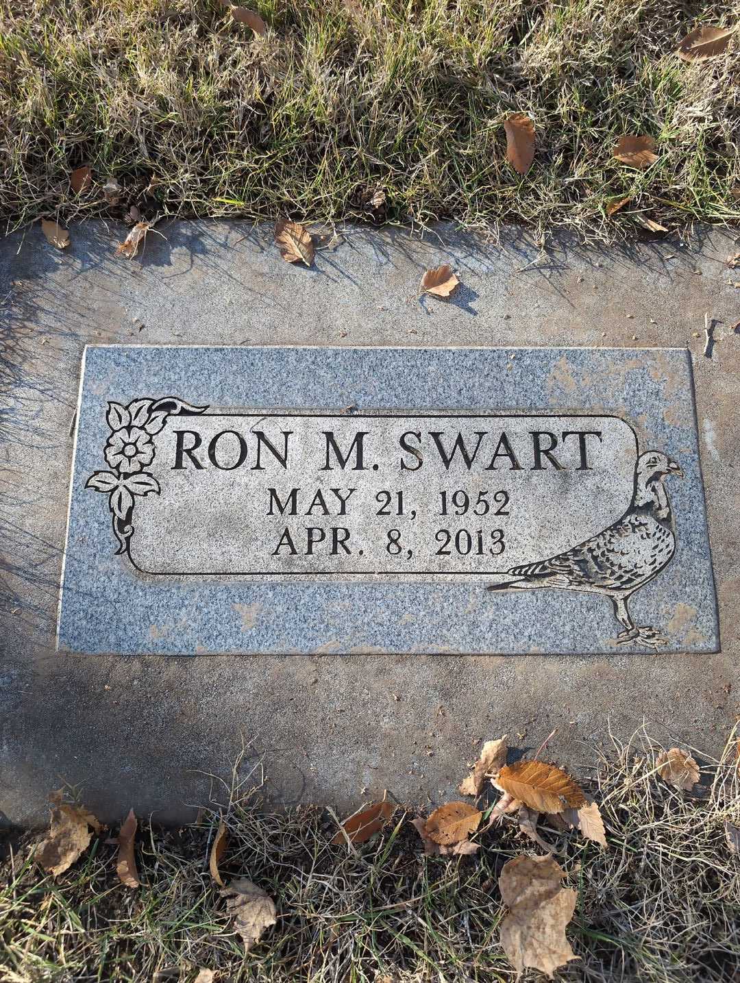 Brady Amos's grave. Photo 3