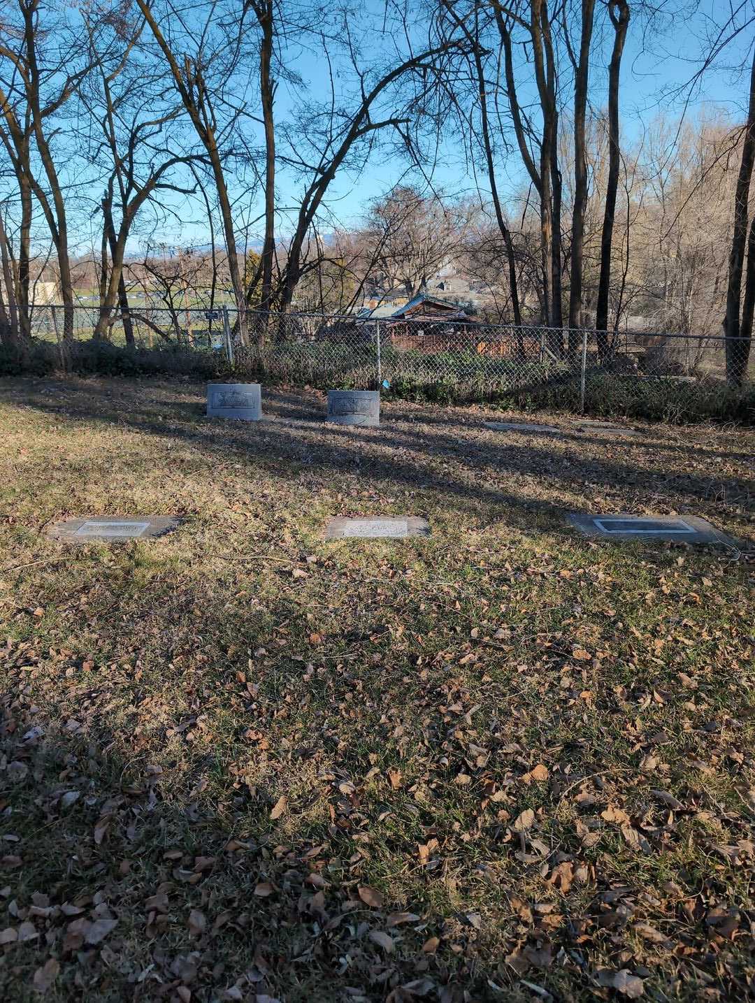 Katie I. Uber Wilson's grave. Photo 2