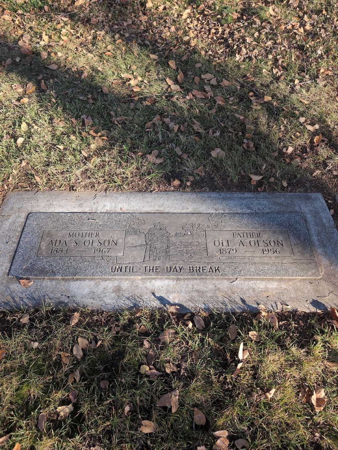 Ole A. Olson's grave. Photo 3
