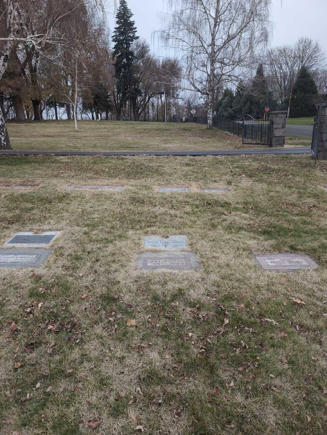 Grace Mae Colvin's grave. Photo 2