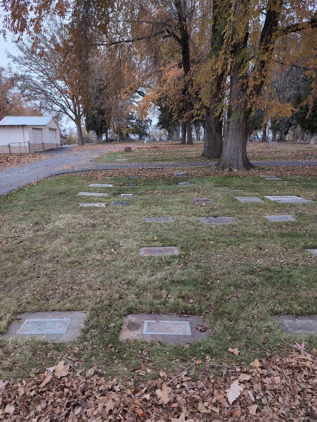 Warren Anthony Peters's grave. Photo 2