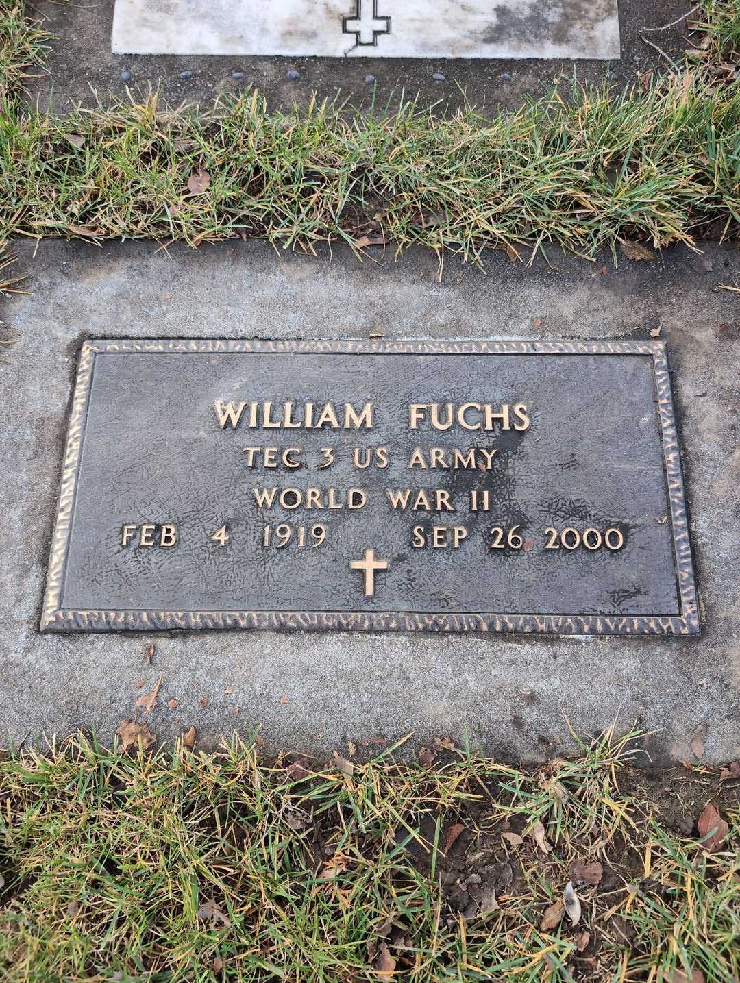 William "Bill" Fuchs's grave. Photo 4