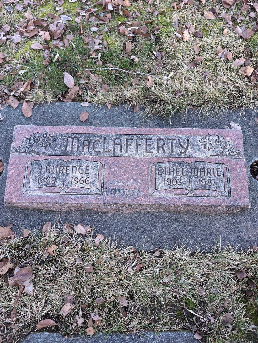 Sylvia MacLafferty's grave. Photo 3