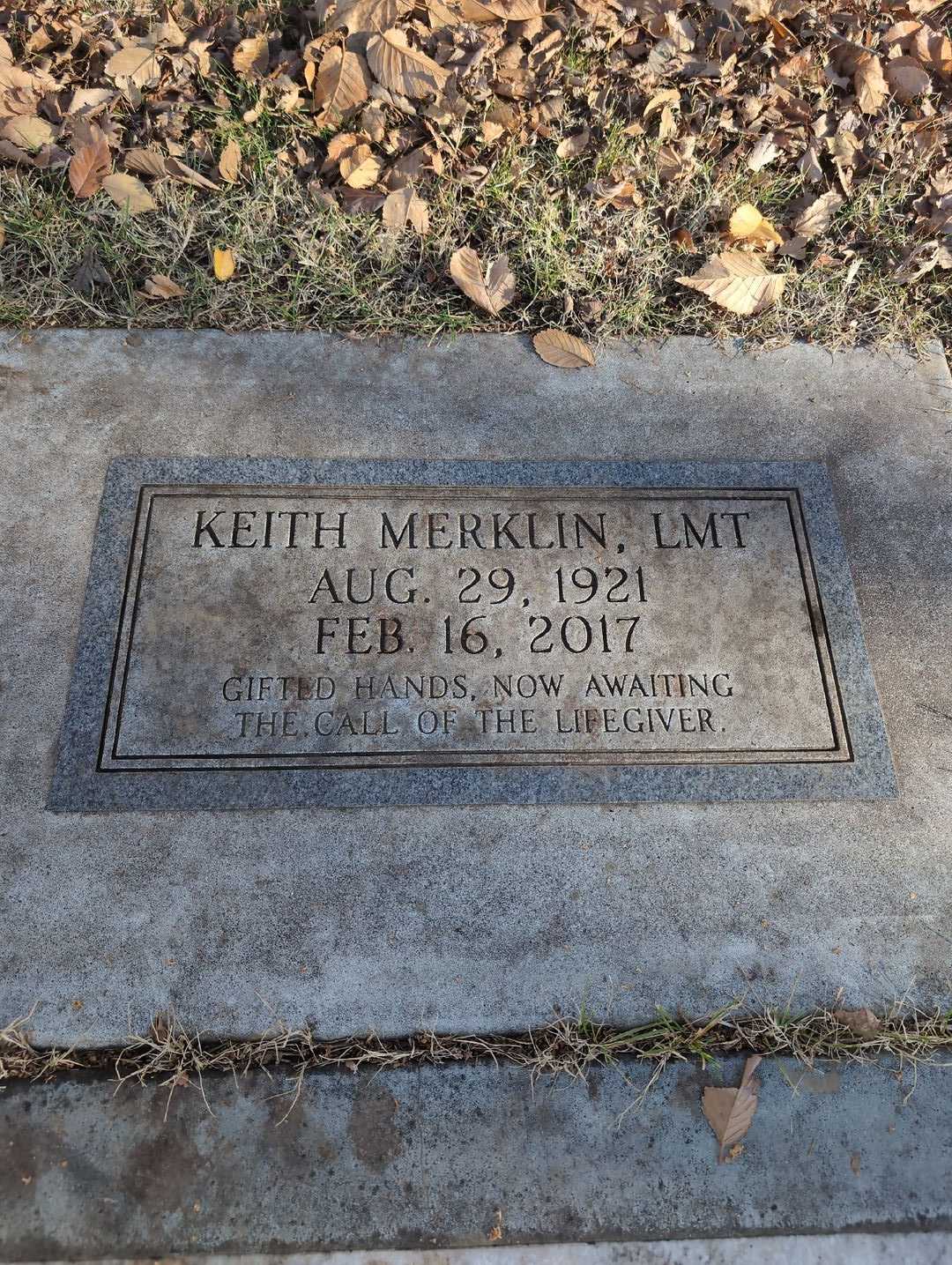 Keith Merklin's grave. Photo 7
