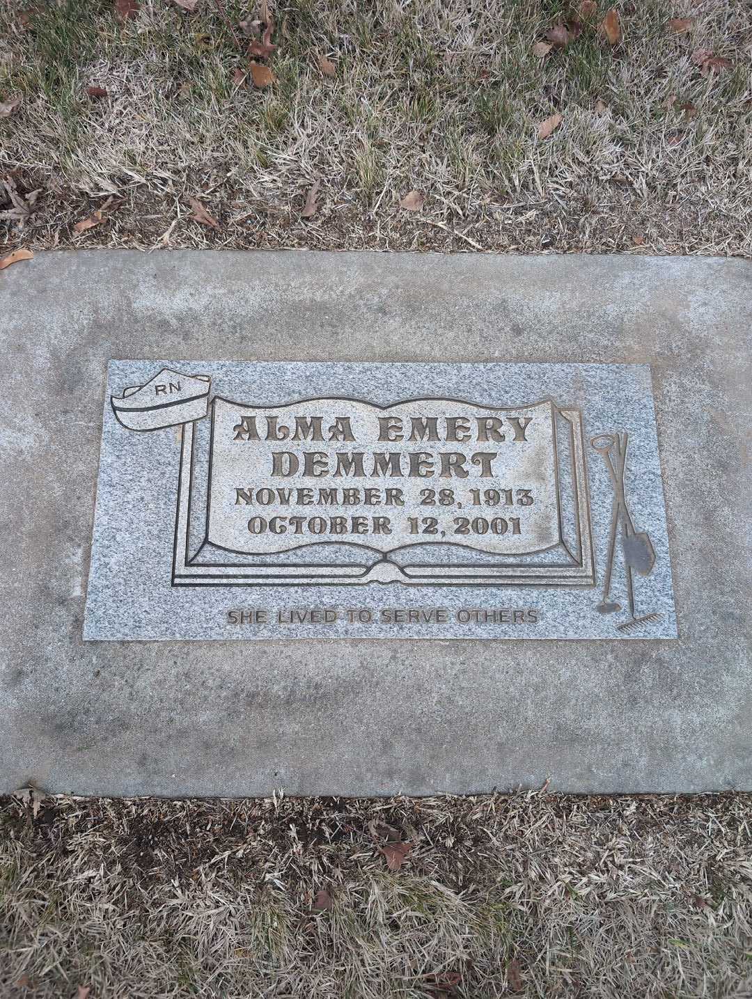 Alma Calkins Emery Demmert's grave. Photo 3