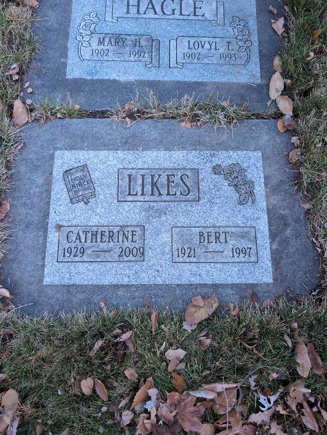 Mary H. Hagle's grave. Photo 3