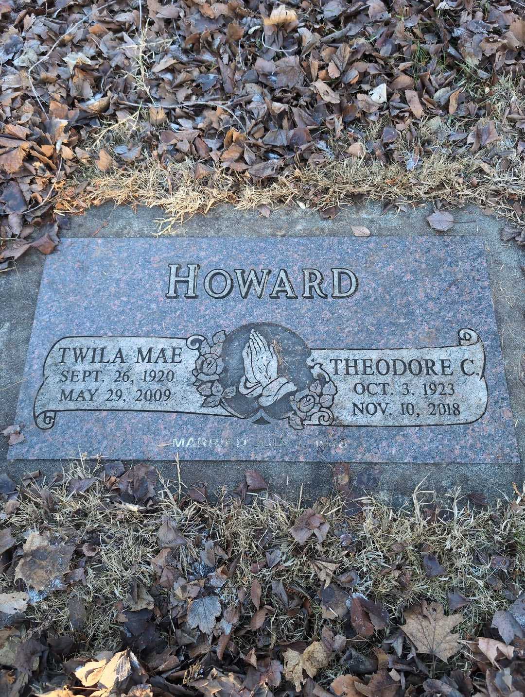 Theodore C. Howard's grave. Photo 3