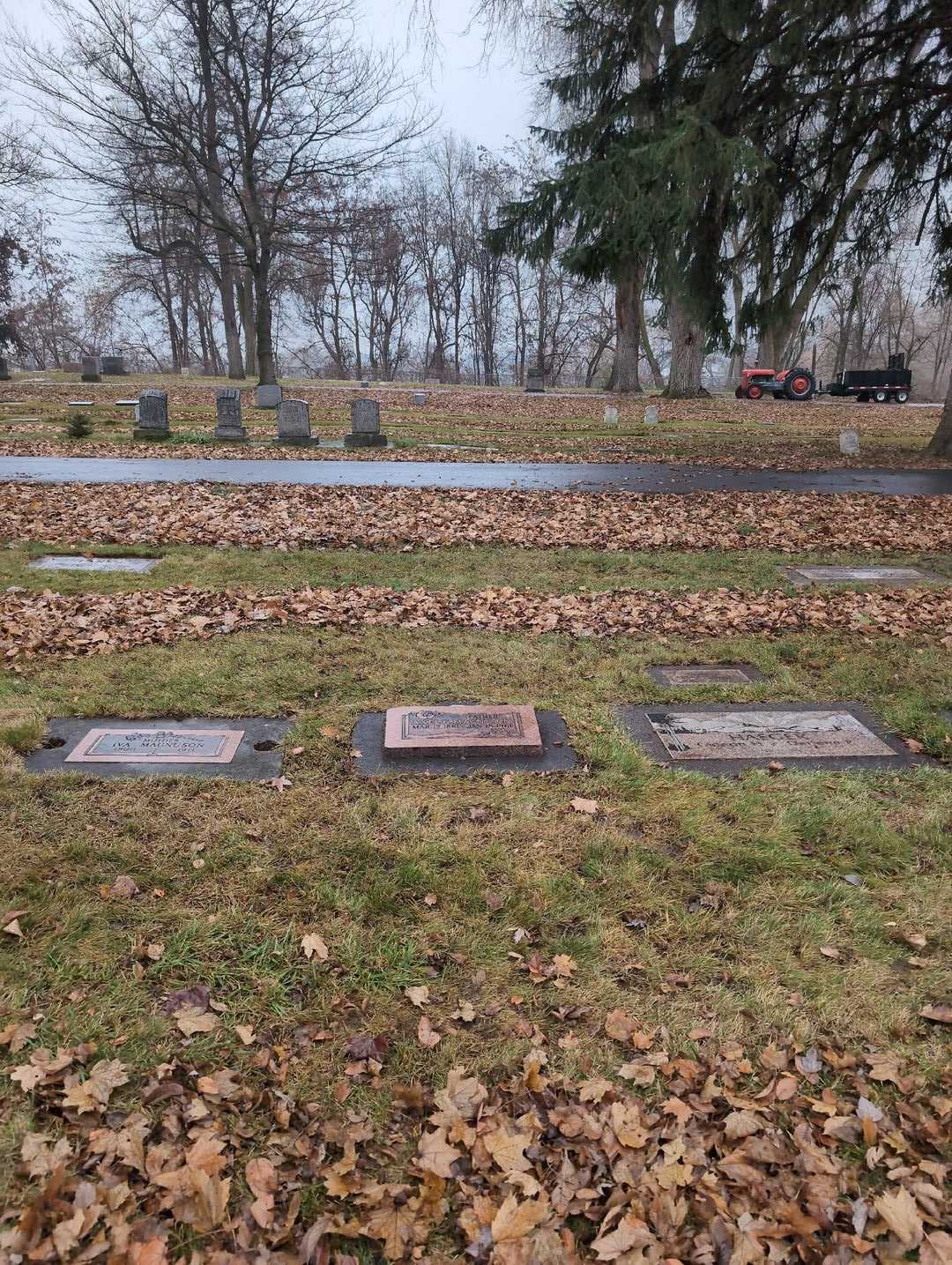 Axel G. Magnuson's grave. Photo 2