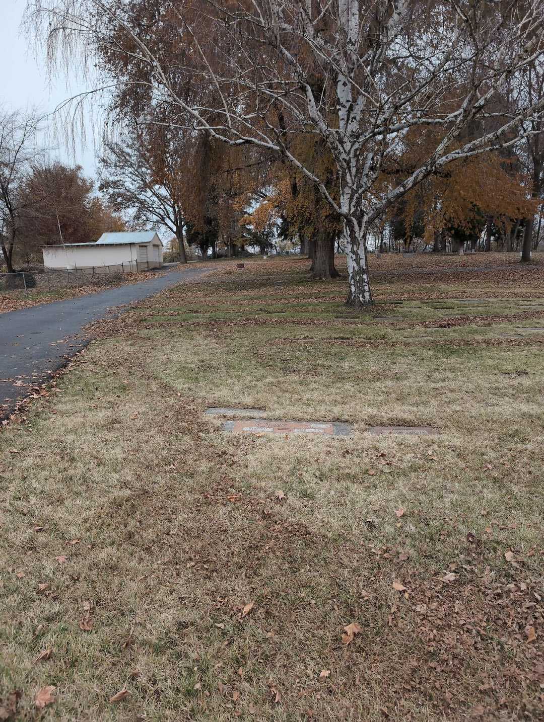 Kathleen Elaine Parker's grave. Photo 2