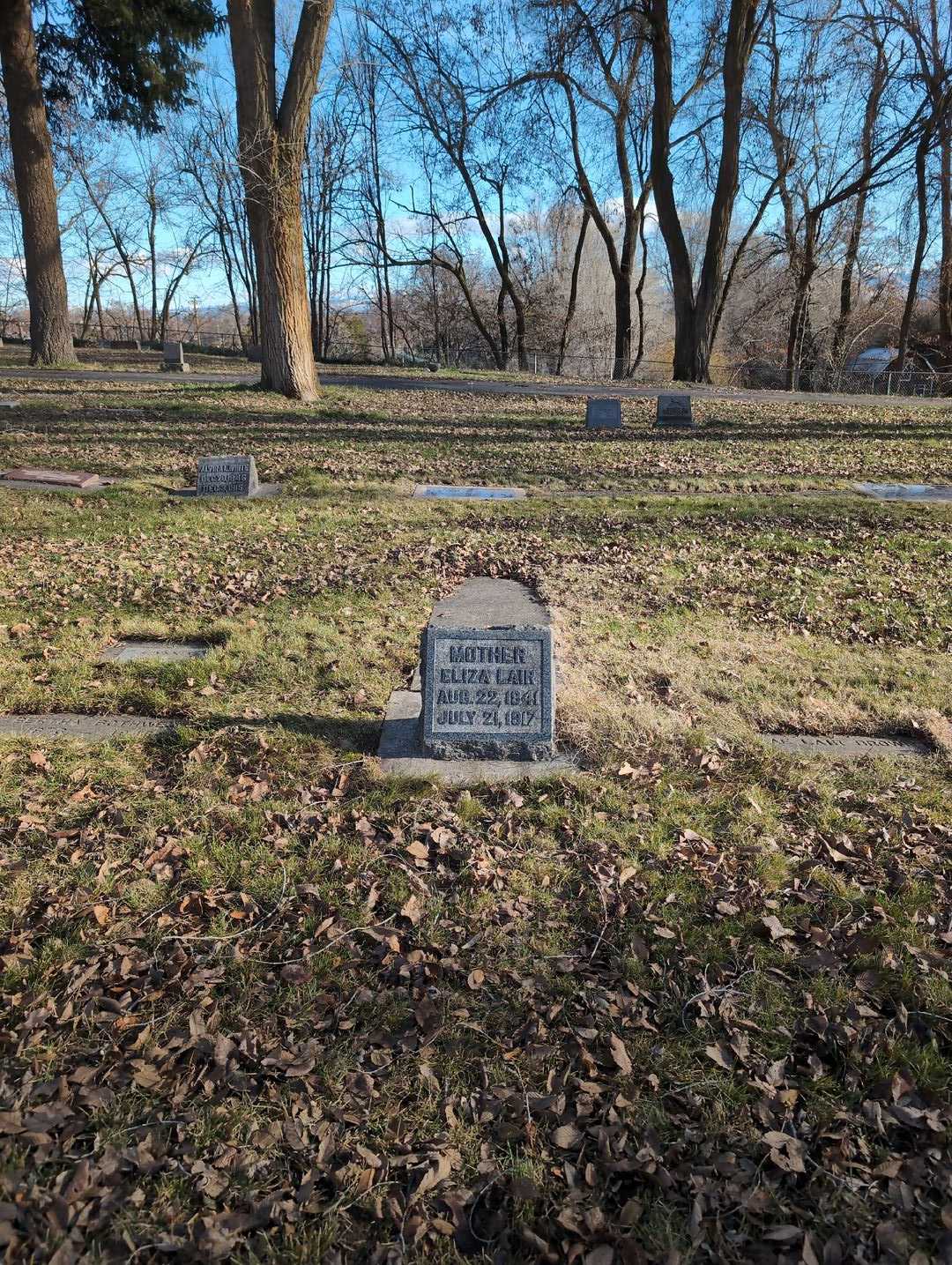 Eliza Lair's grave. Photo 2