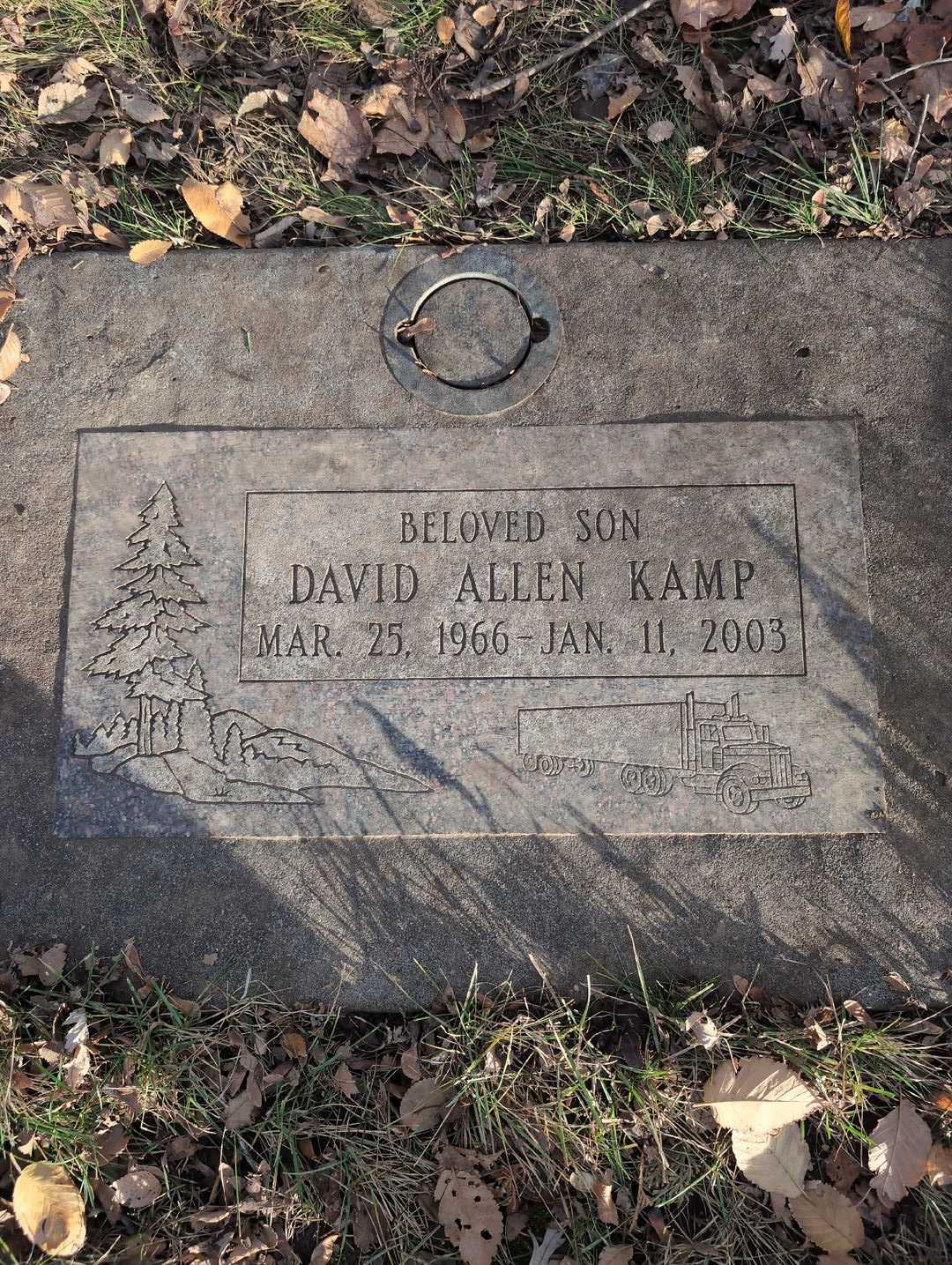 David Allen Kamp's grave. Photo 3