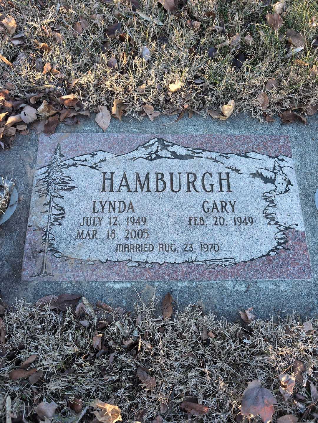 Bernard B. Yanke's grave. Photo 1