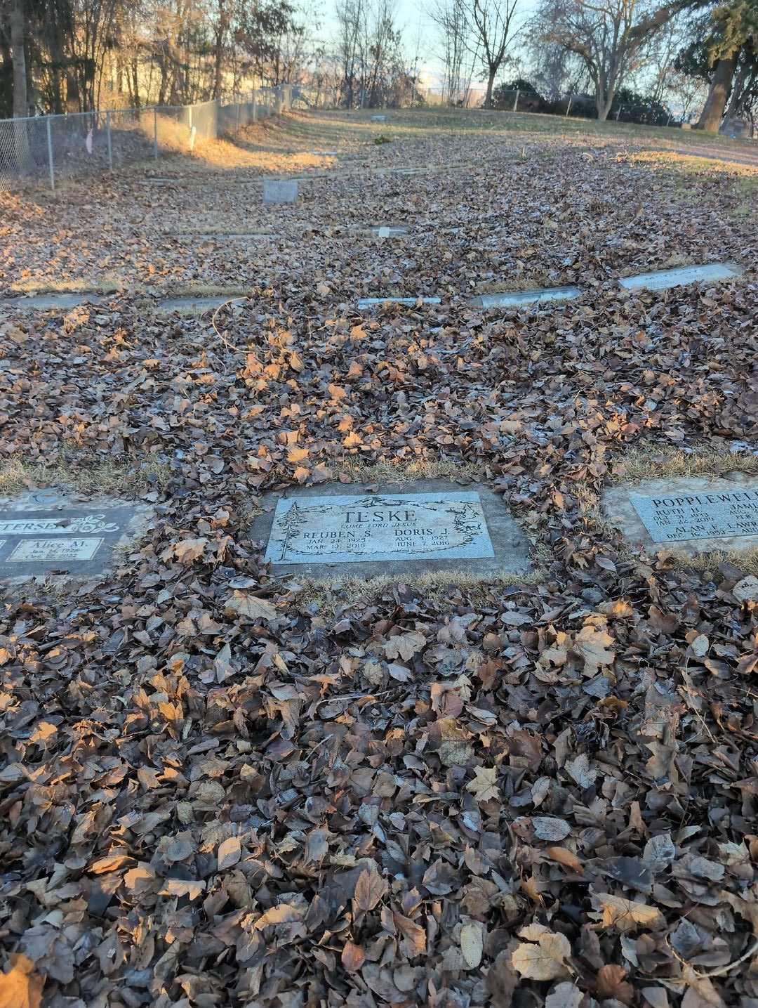 Doris Jean Teske's grave. Photo 2