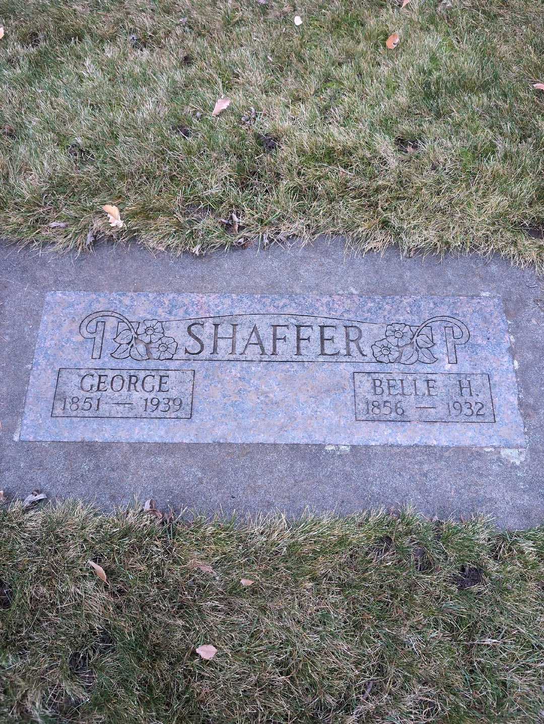 Elna May James's grave. Photo 1