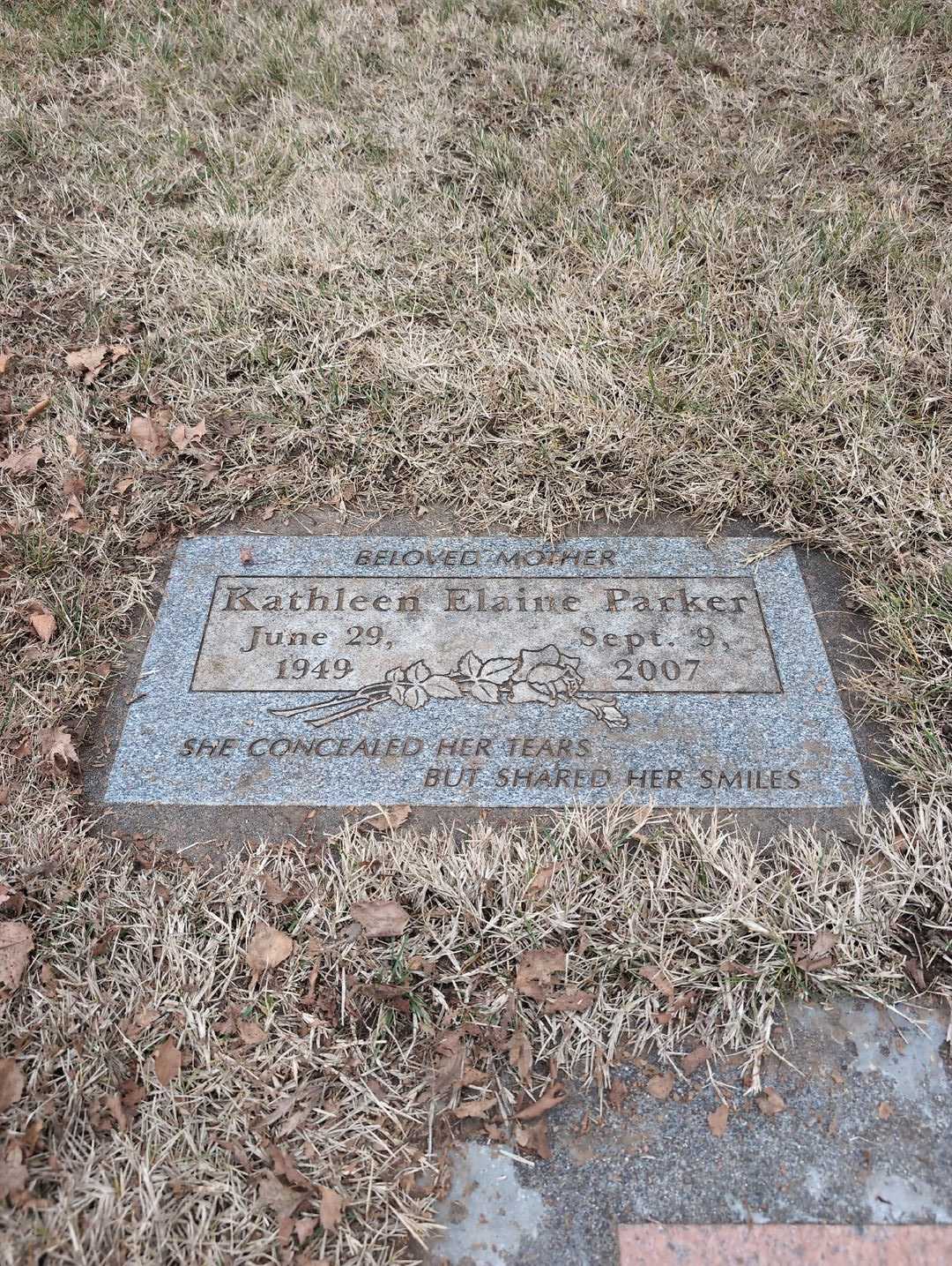 Kathleen Elaine Parker's grave. Photo 4
