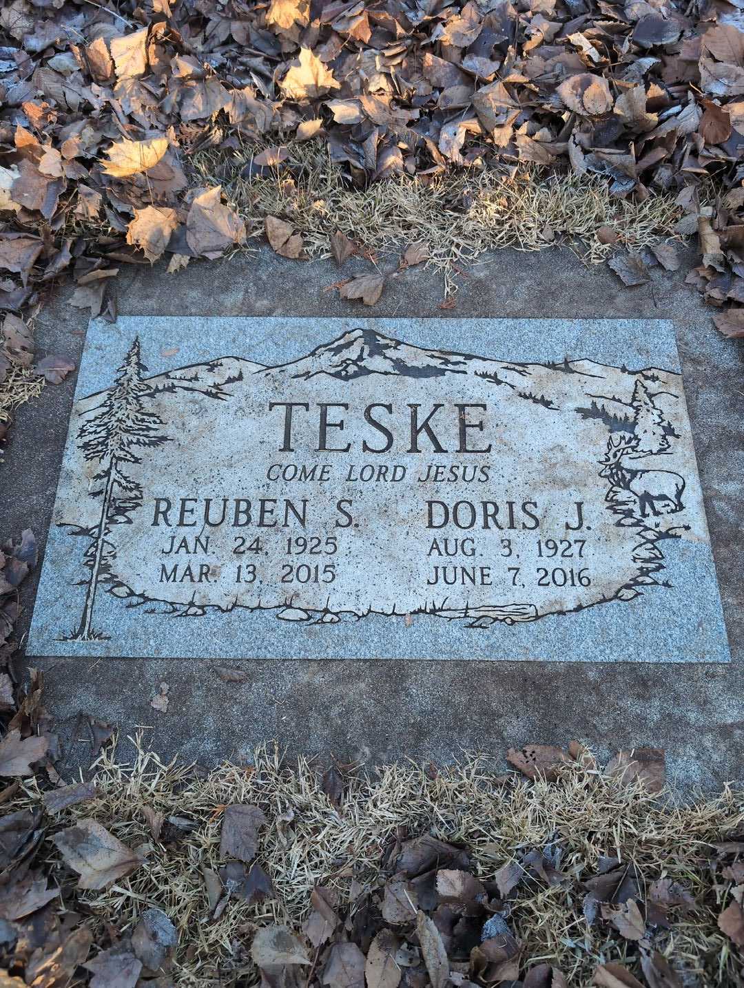 Doris Jean Teske's grave. Photo 1